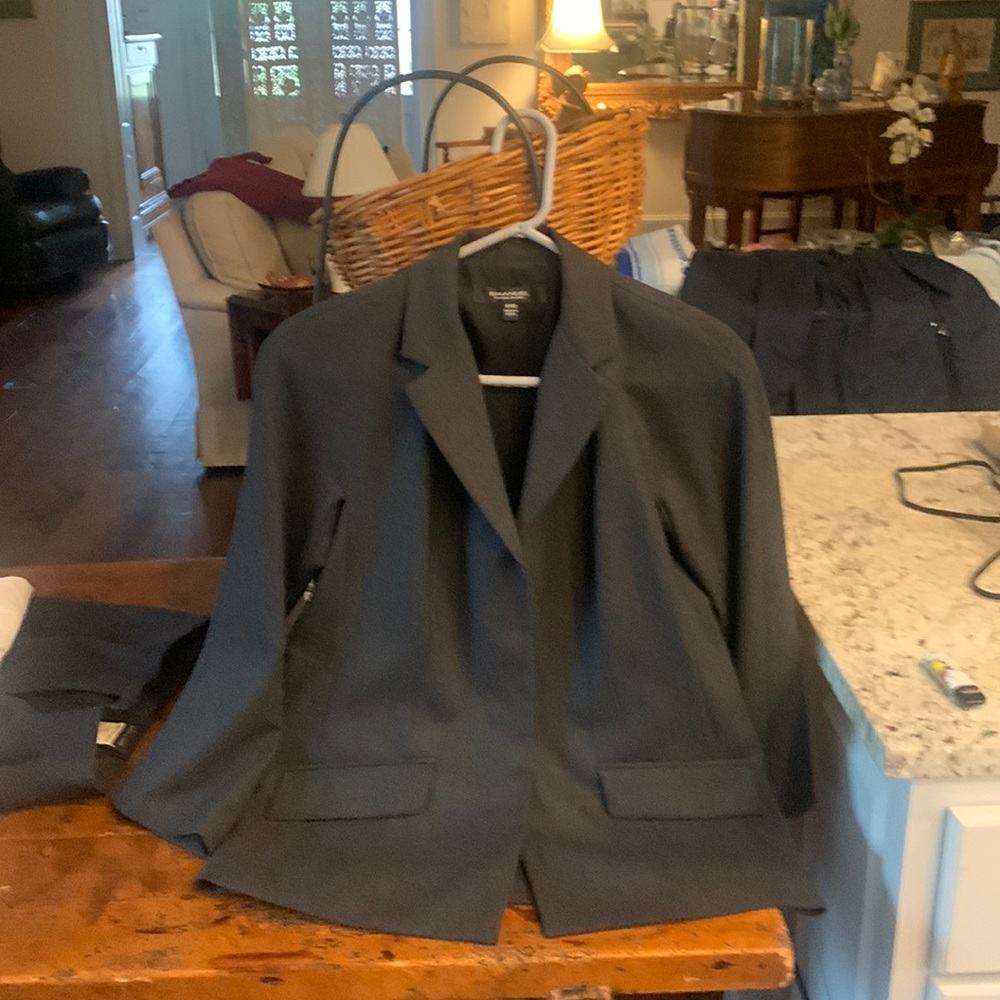 Emanuel Ungaro 6/40 wool nylon lined jacket